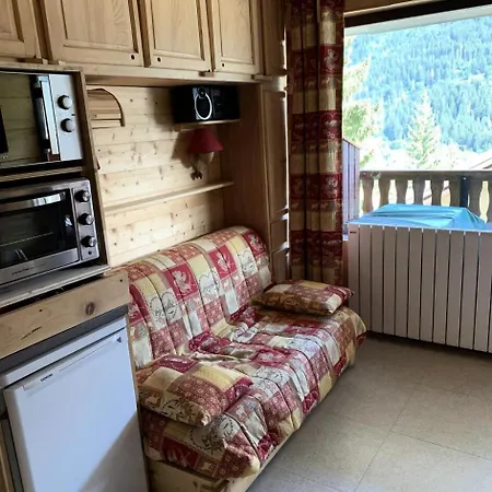 Résidence Bruyères - Les Hauts De Planchamp - Pour 3 Personnes 193349 * La Plagne